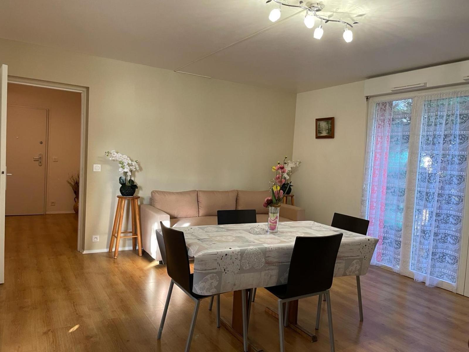 F3 Cosy A Cergy A 10 Minutes De La Gare Cergy Prefecture Et Proche Essec公寓 外观 照片